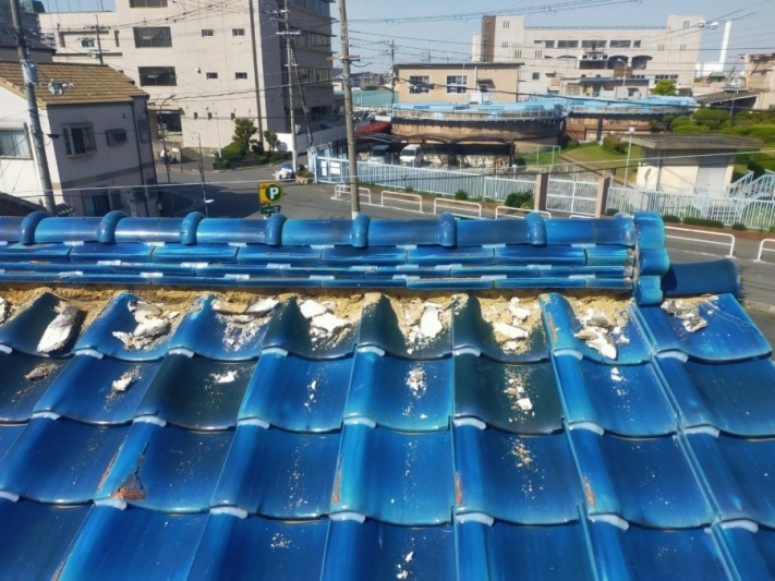 棟瓦積み直し