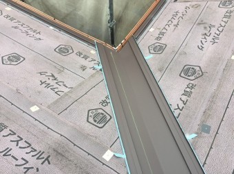 ガルテクトフッ素谷板金