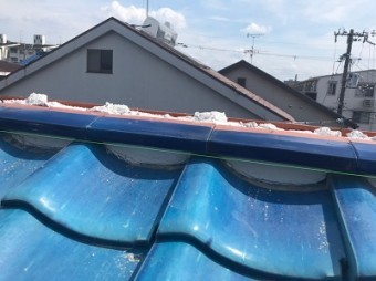 青緑瓦棟積み