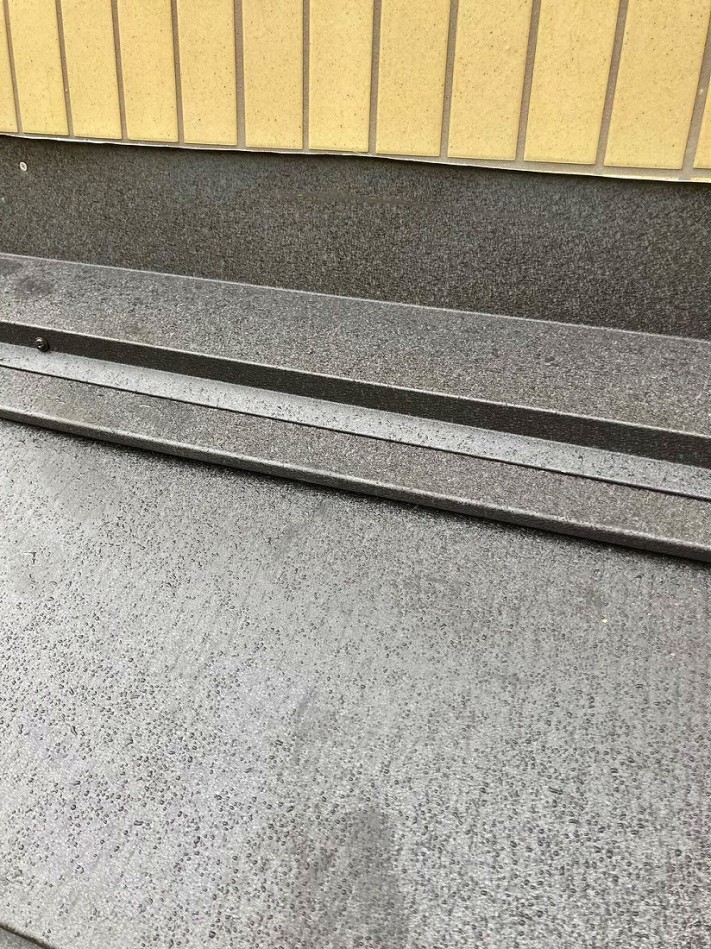雨押え板金