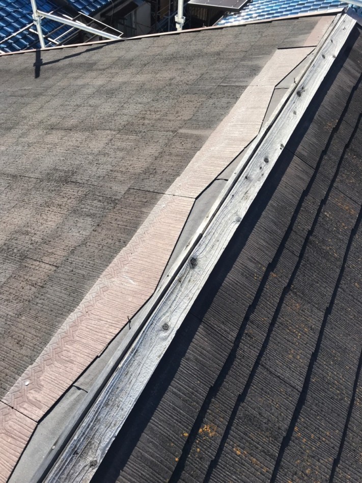 棟板金カラーベスト飛散