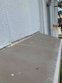 劣化したコーキング箇所