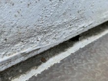 劣化したコーキング箇所