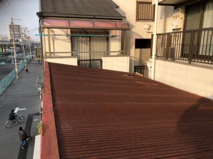 ケラバ飛散雨漏り