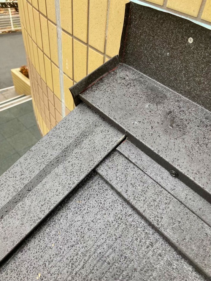 雨仕舞の納まり