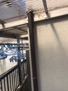 劣化した雨樋