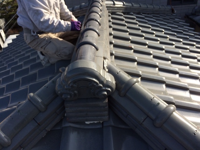 京田辺市で屋根漆喰の剥がれ調査！高額な飛び込み営業の不安を適正価格で解決