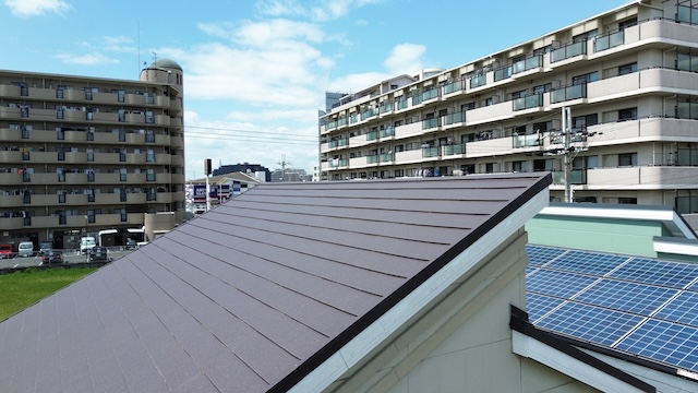 屋根カバー工事がおすすめの方