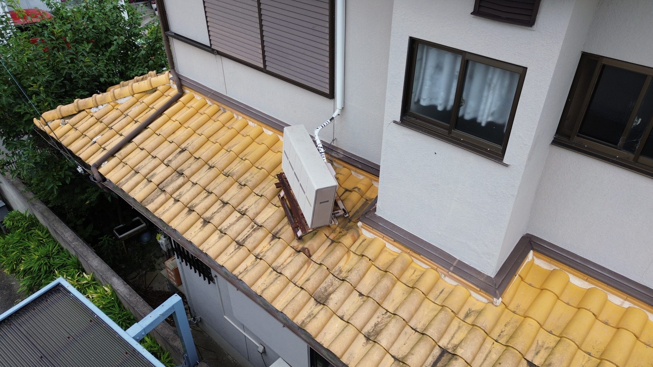 1階部分の屋根