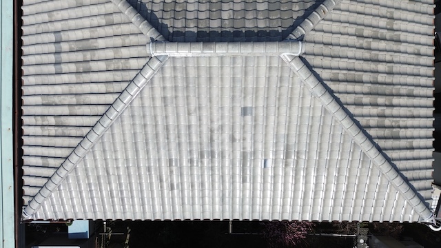 瓦屋根の点検もおまかせ