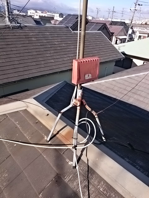 京都府向日市でスレート屋根点検！サビたアンテナ撤去とカバー工法で安心リフォーム