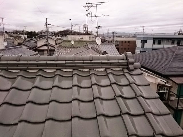 木津川市で瓦再利用の屋根軽量化！土撤去で地震対策と費用削減