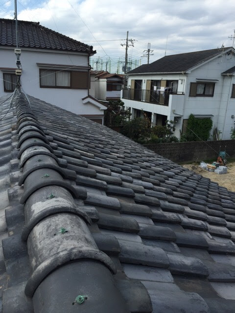 京田辺市大住で廃盤瓦を調査！葺き替えで雨漏り不安を解消へ