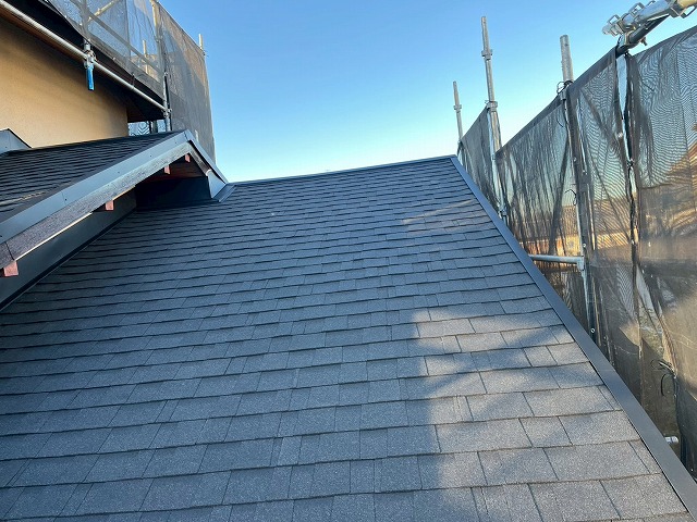 軽量なリッジウェイに葺き替え