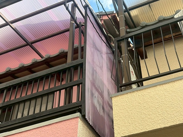 波板　物干し場