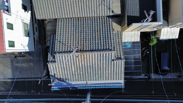 瓦屋根の状態確認