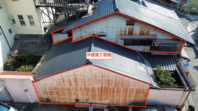 京都市山科区で施工予定部分の詳細確認、トタン外壁の交換・破風板へ板金貼り・カラーベスト部分の屋根カバー工事をご提案