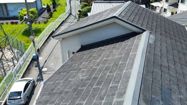 経年劣化が進行したカラーベスト
