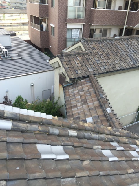 京都市左京区で台風後の瓦屋根点検！ズレや歪みを部分補修で安く直す