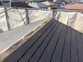長岡京市でカラーベスト屋根に金属屋根材をカバー工法で屋根工事