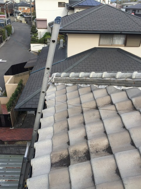 【久御山町】業者の瓦ズレ指摘を検証！てっぺん補修で耐震UPと費用削減
