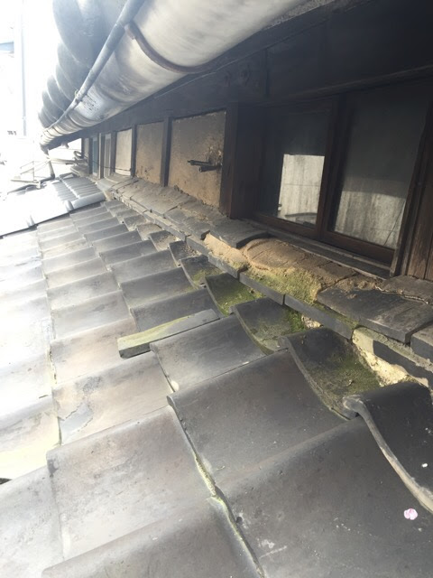 京都府京田辺市 漆喰補修と瓦差し替えの部分修理提案