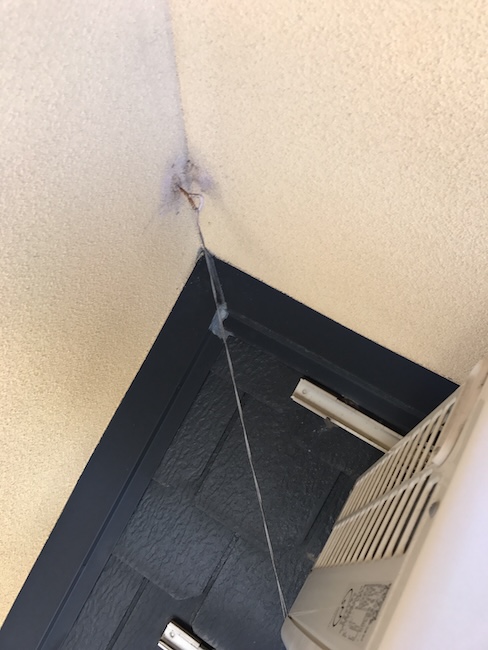 入隅部の壁際納まり