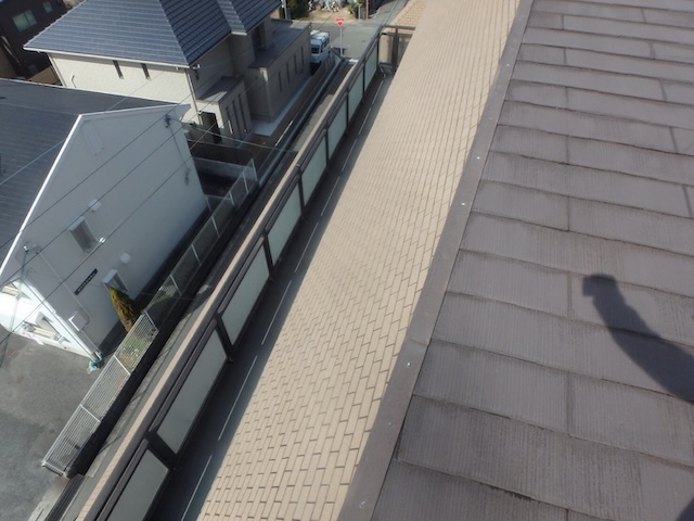 軒先と屋根端部の状況